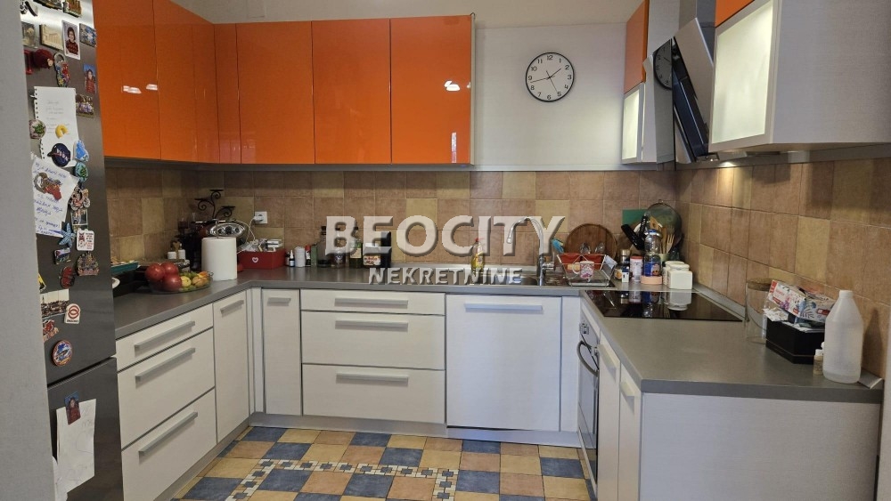 Trosoban stan, 73 m2, Slavija ID: 124024 3