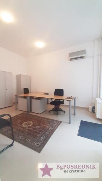 Vračar, Crveni krst, Tome Maksimovića, 43m2 5