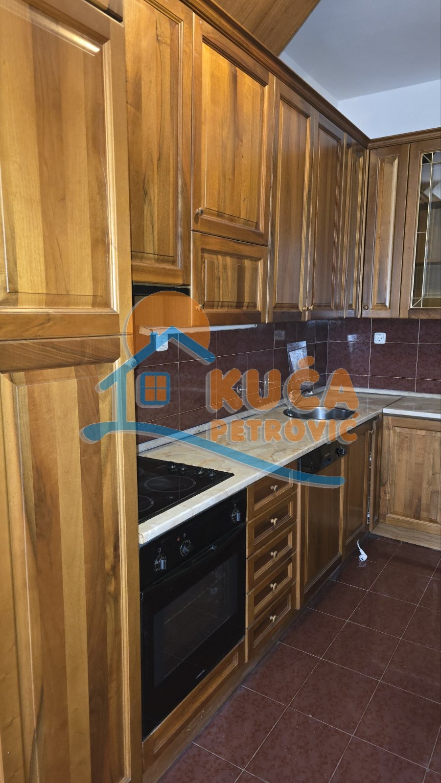 četvorosoban stan, 122 m2, Centar, Mije Petrovića ID: i-015016 11