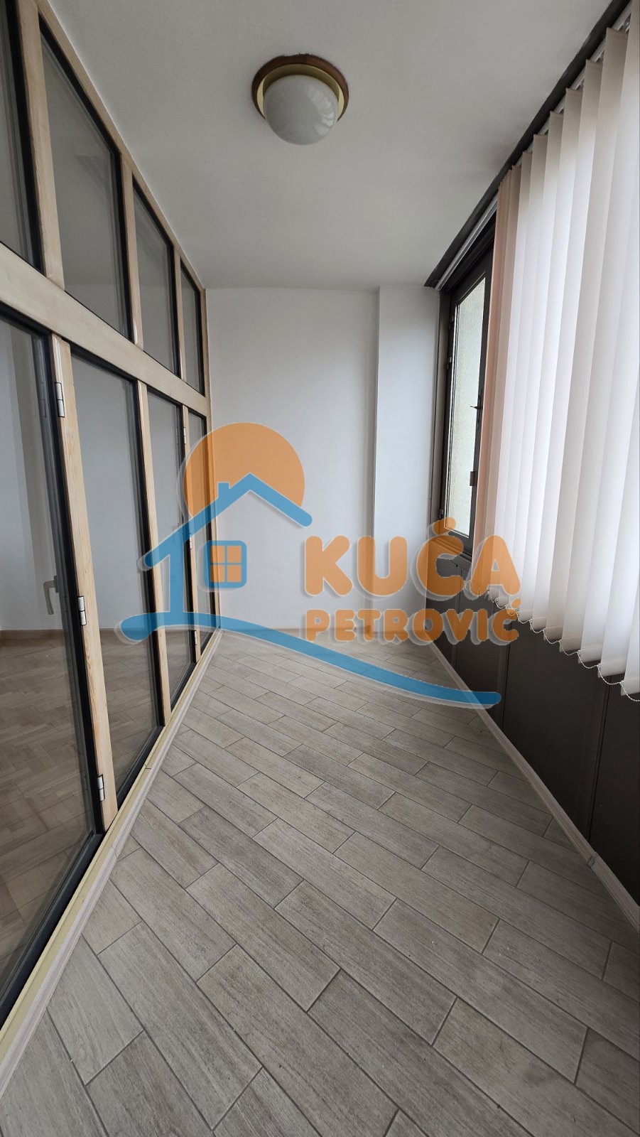 četvorosoban stan, 122 m2, Centar, Mije Petrovića ID: i-015016 18