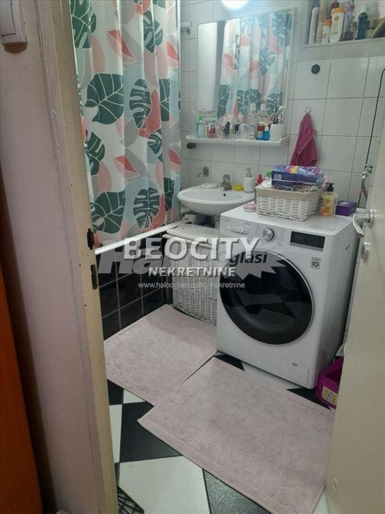 Dvosoban stan, 56 m2, Blok 64, Gandijeva ID: 124037 8