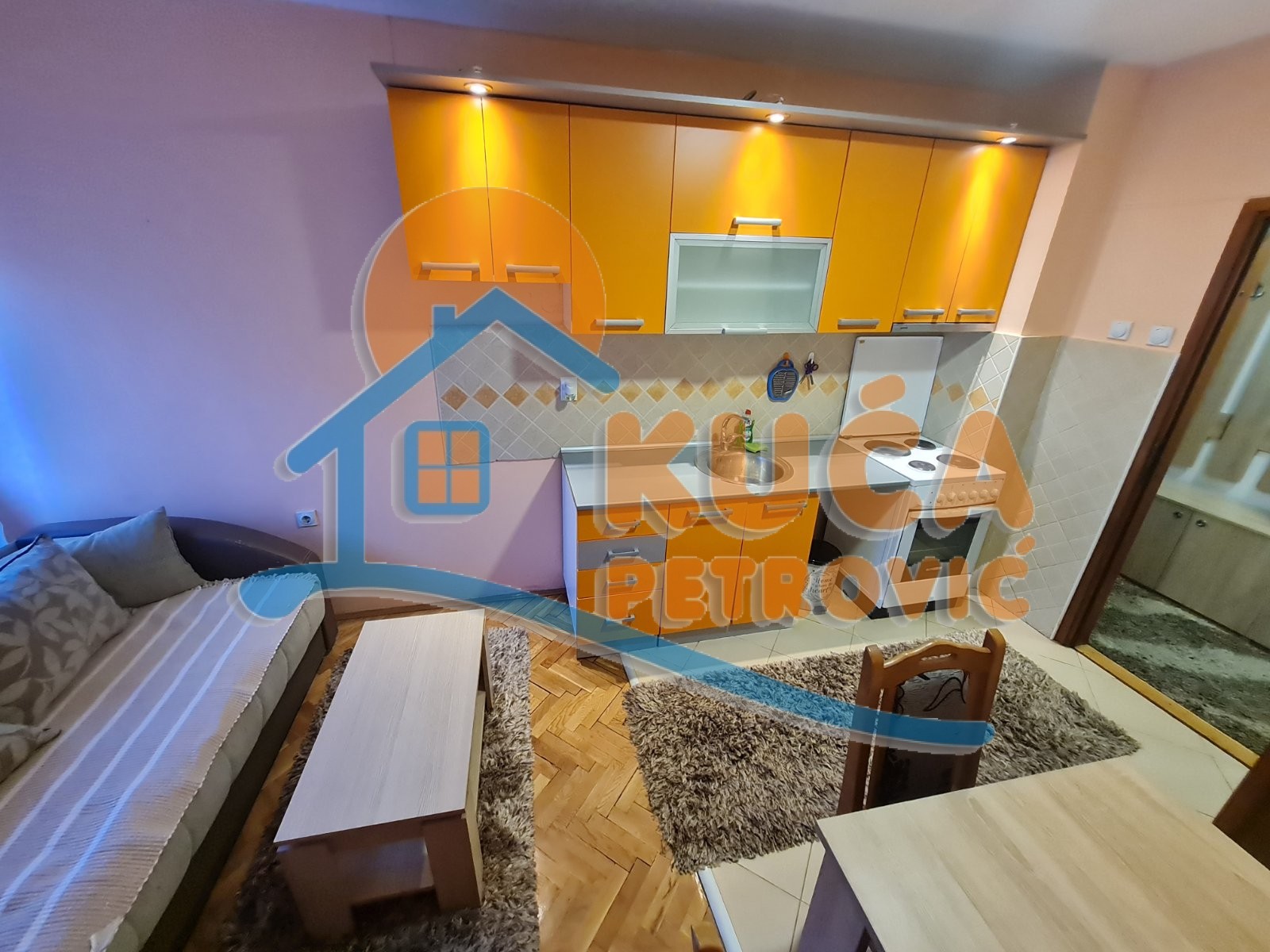 Dvosoban stan, 57 m2, Centar, Deligradska ID: i-015006 4
