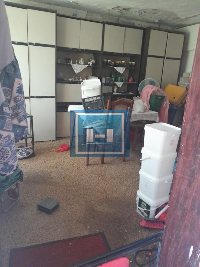 Na prodaju plac od 33 ara sa započetom kućom u Batočini! 6