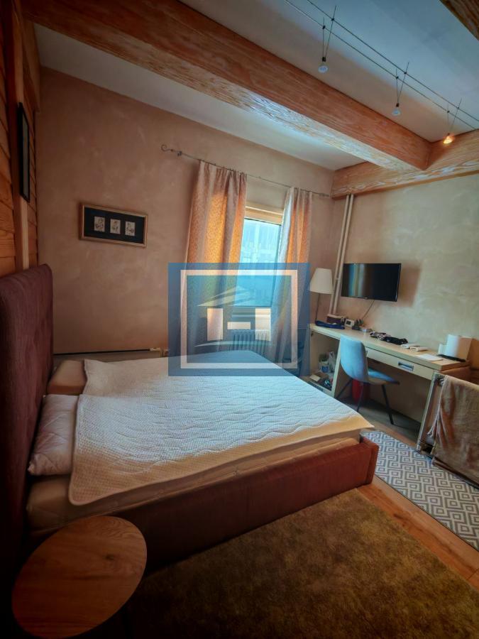 Prodaje se celina od tri zasebna apartmana u Konacima(Ras) 20