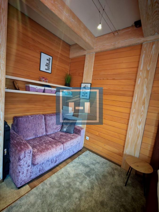 Prodaje se celina od tri zasebna apartmana u Konacima(Ras) 23