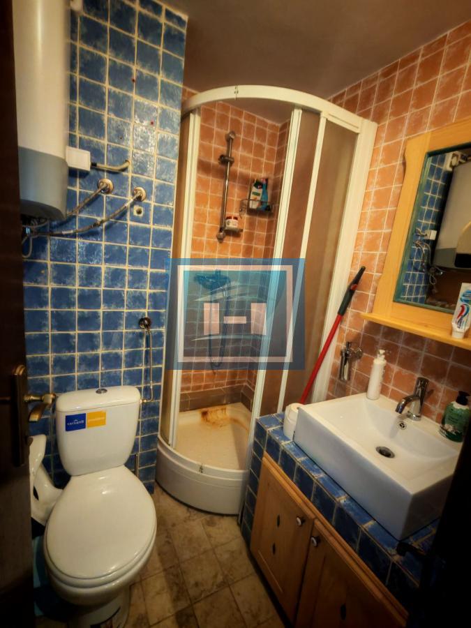 Prodaje se celina od tri zasebna apartmana u Konacima(Ras) 25