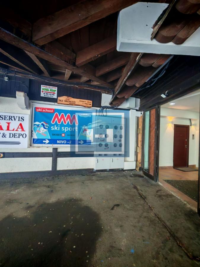 Prodaje se celina od tri zasebna apartmana u Konacima(Ras) 5