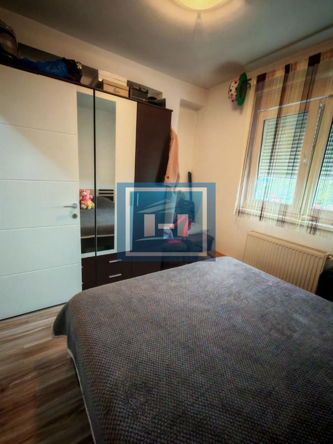 Trosoban stan u novogradnji sa parking mestom i podrumom 9