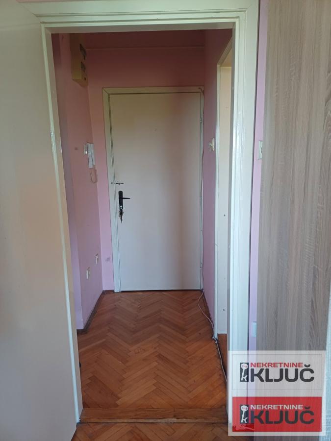 ŽELEZNIČKA STANICA, 28m2, Jednosoban, Namešten 5