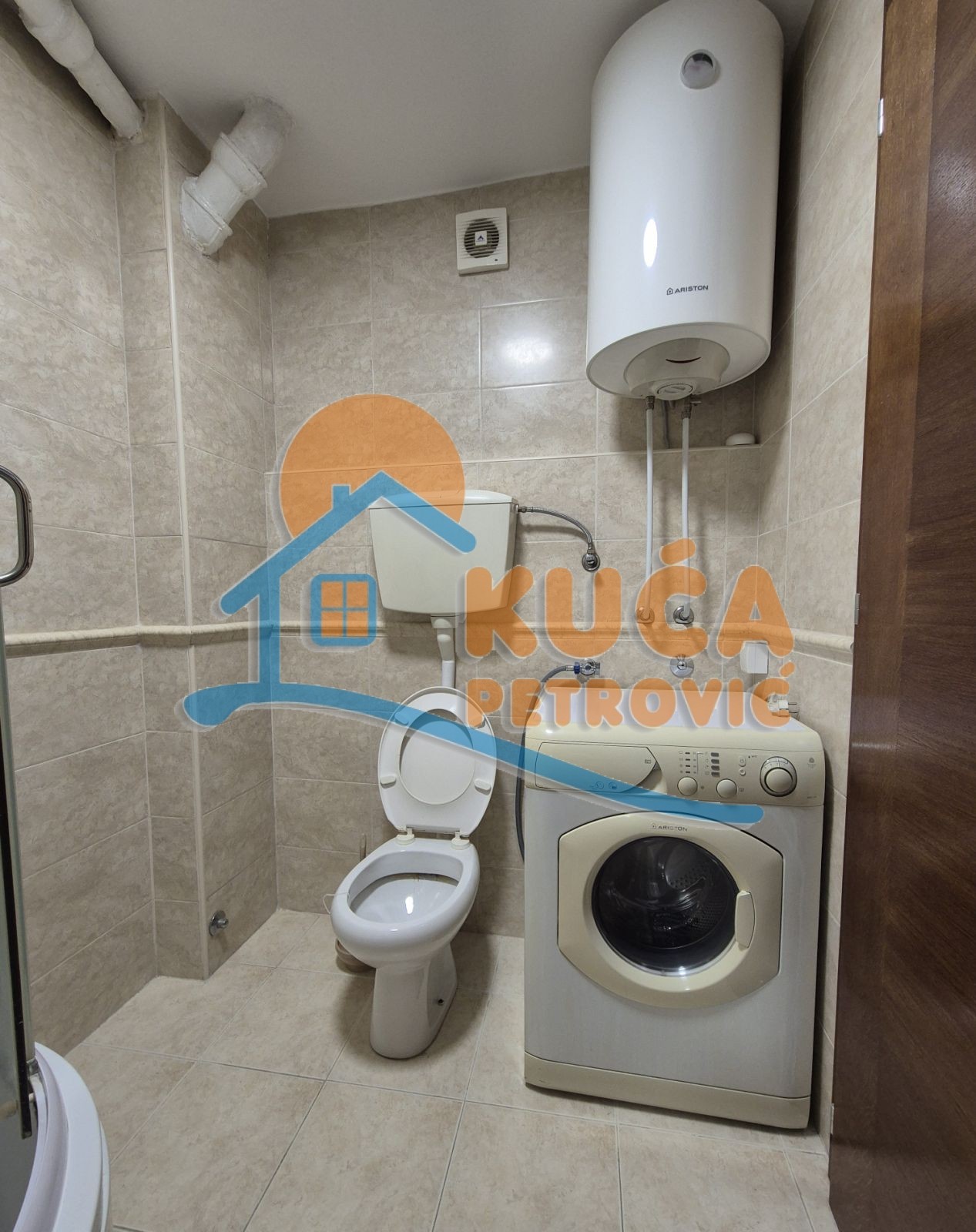četvorosoban stan, 95 m2, Centar, Cara Dušana ID: i-015031 13