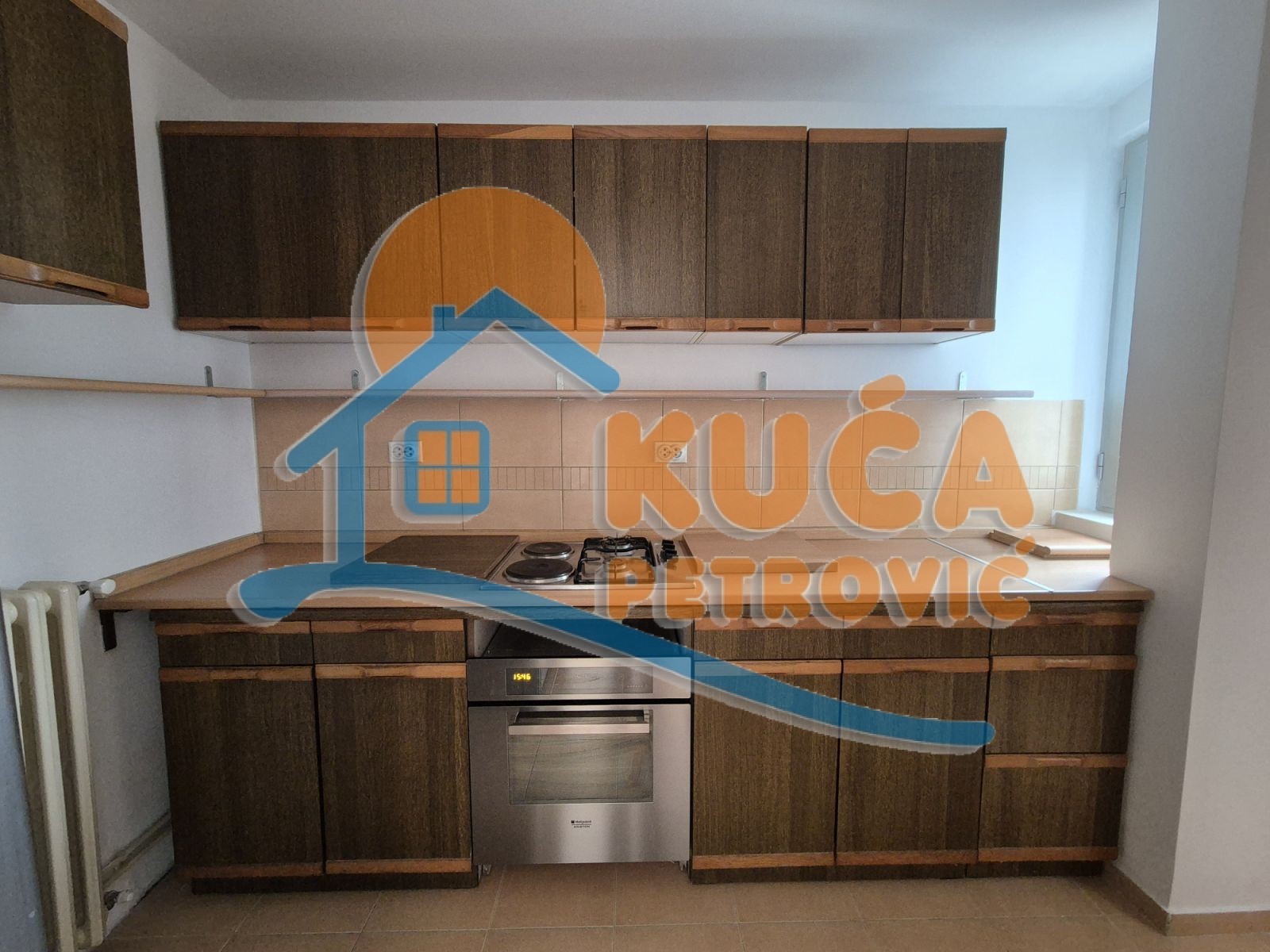 četvorosoban stan, 95 m2, Centar, Cara Dušana ID: i-015031 4