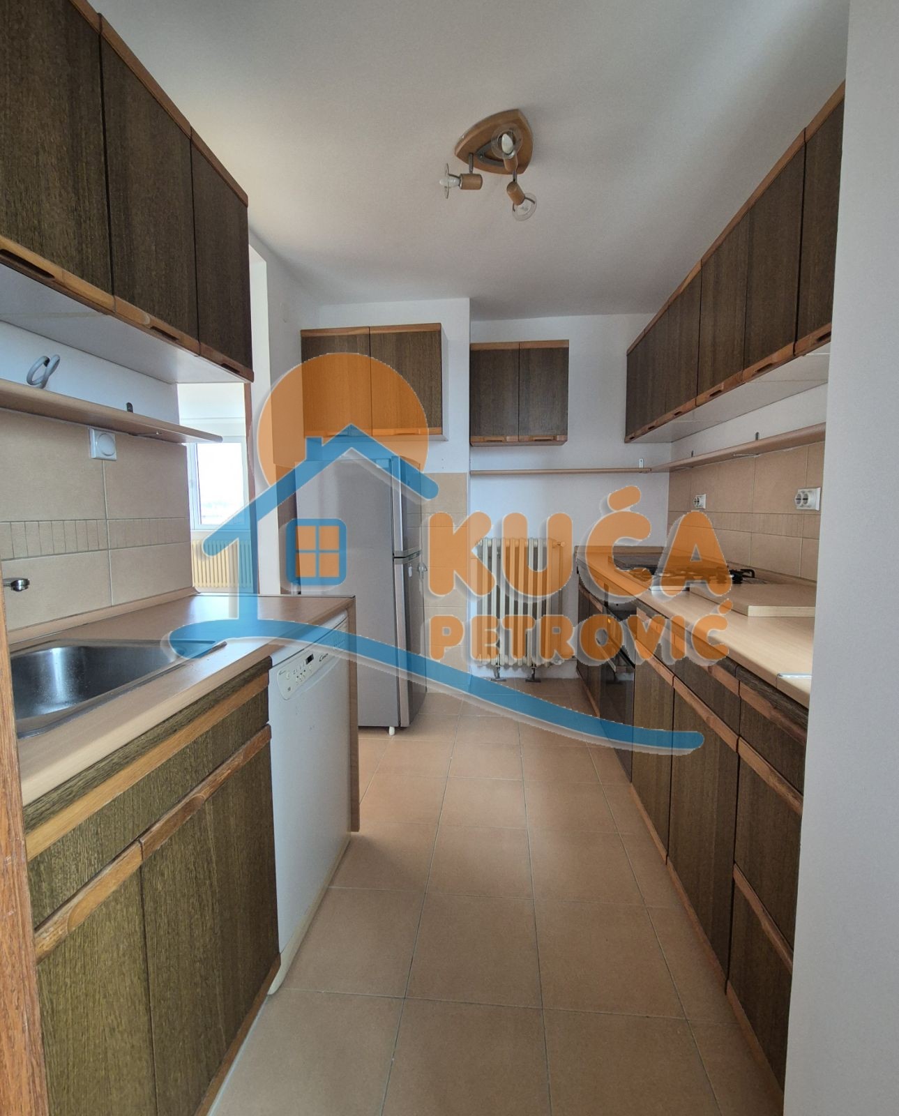 četvorosoban stan, 95 m2, Centar, Cara Dušana ID: i-015031 6