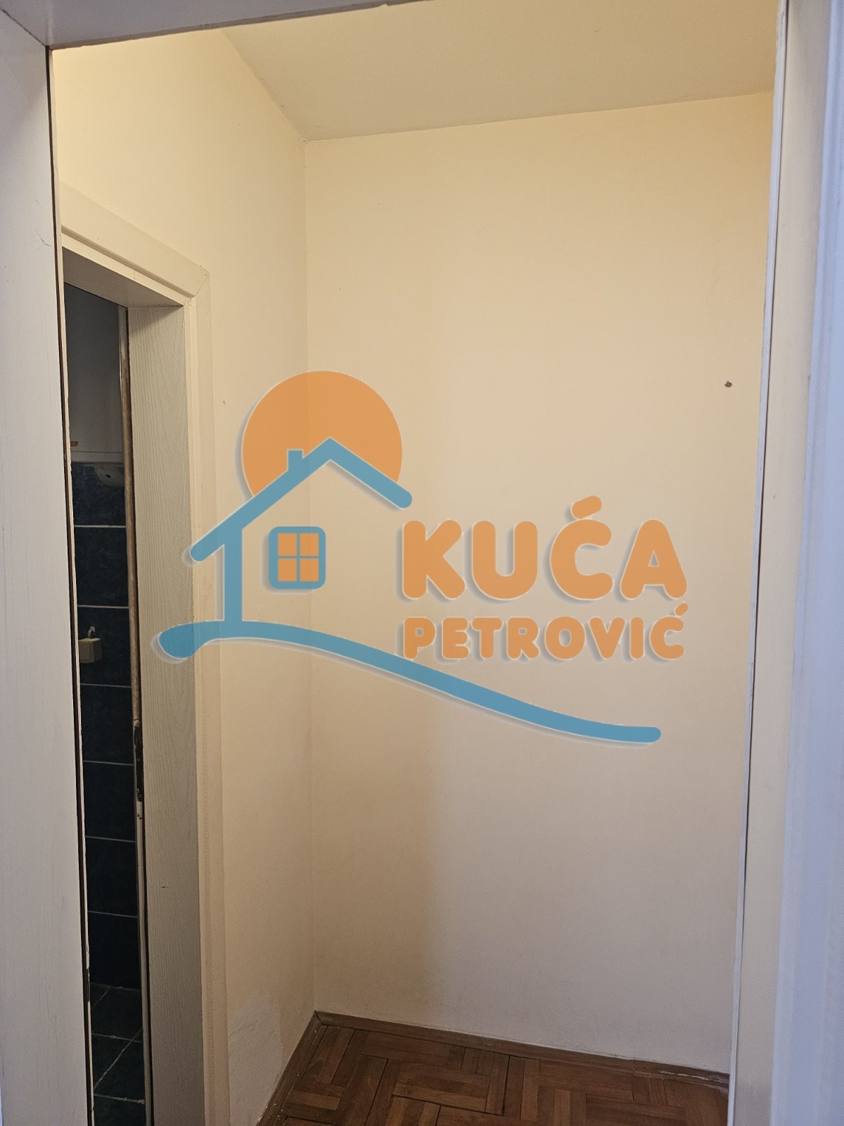 Dvosoban stan, 60 m2, Durlan, Kneza Mihaila Obrenovića ID: p-015028 9