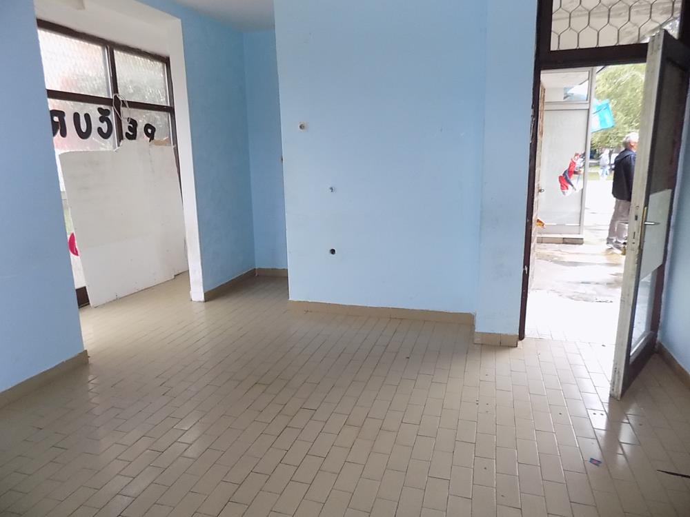Lokal u trznom centru, Jagodina 2