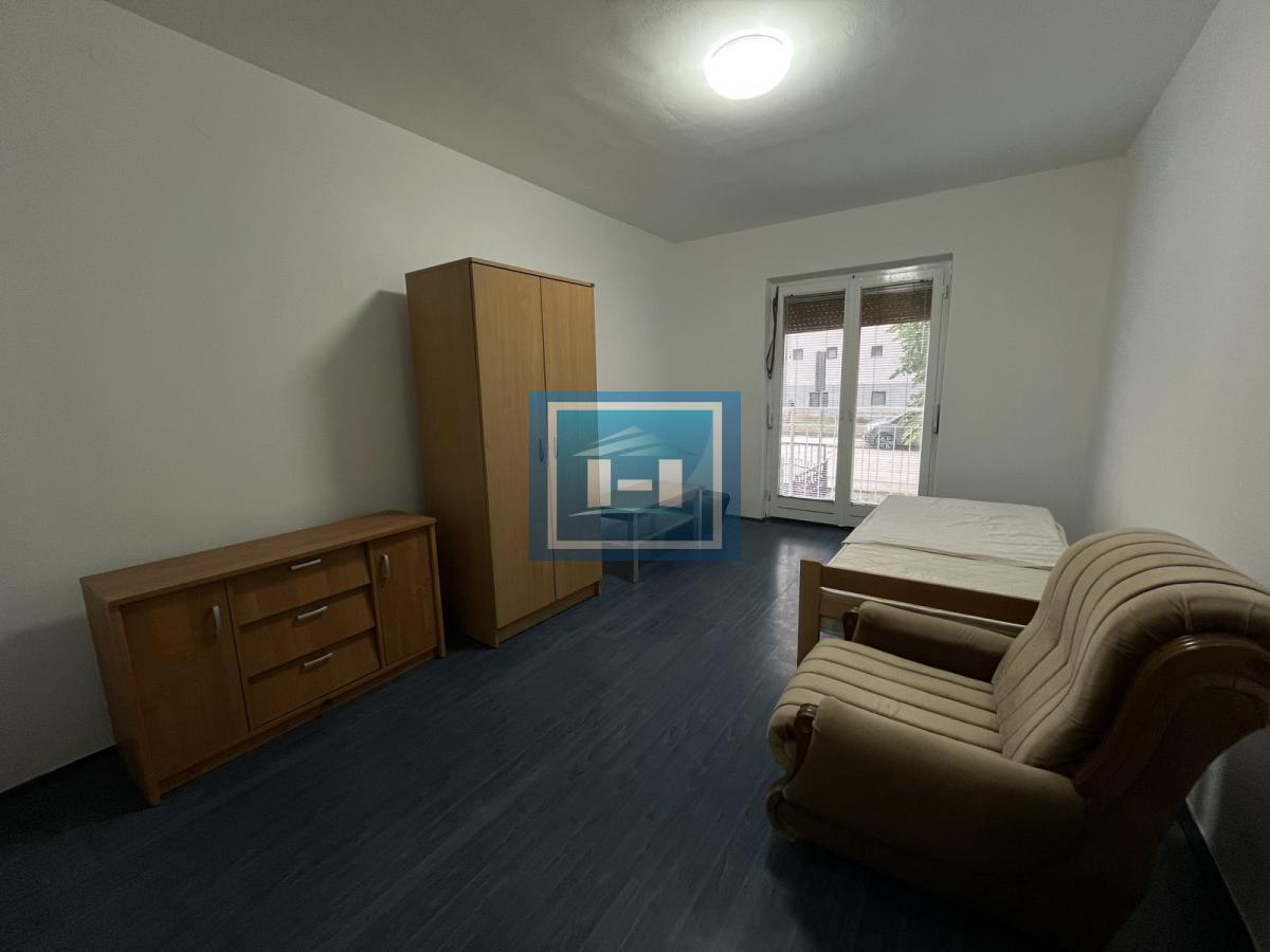 Komforan jednosoban stan 6