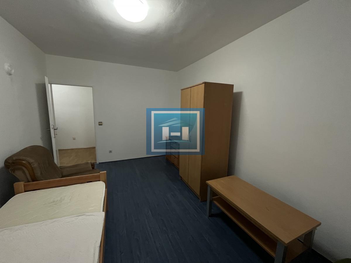 Komforan jednosoban stan 7