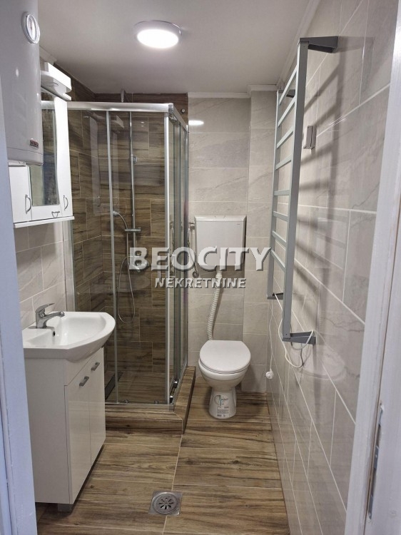 Dvosoban stan, 50 m2, Železnička stanica, Gagarinova ID: 124141 11