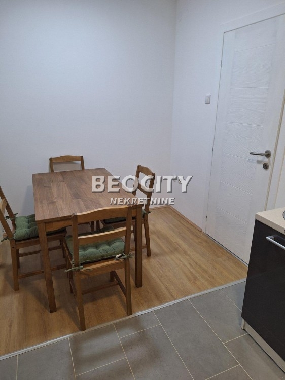 Dvosoban stan, 50 m2, Železnička stanica, Gagarinova ID: 124141 6