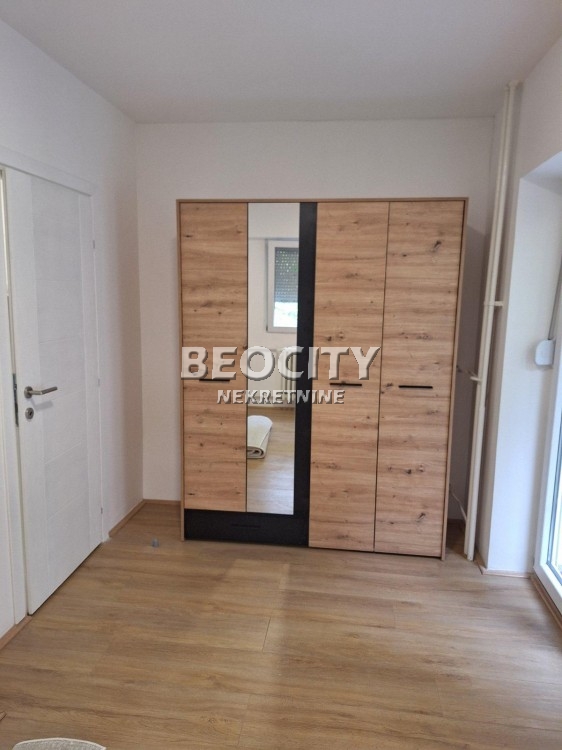 Dvosoban stan, 50 m2, Železnička stanica, Gagarinova ID: 124141 9