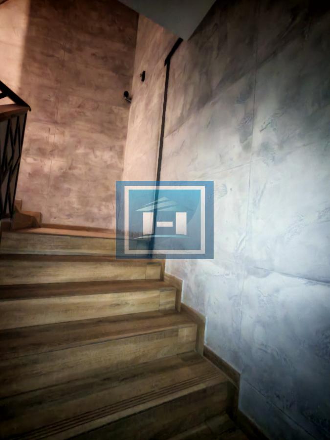 Pet zasebnih stambenih jedinica u Konacima 1