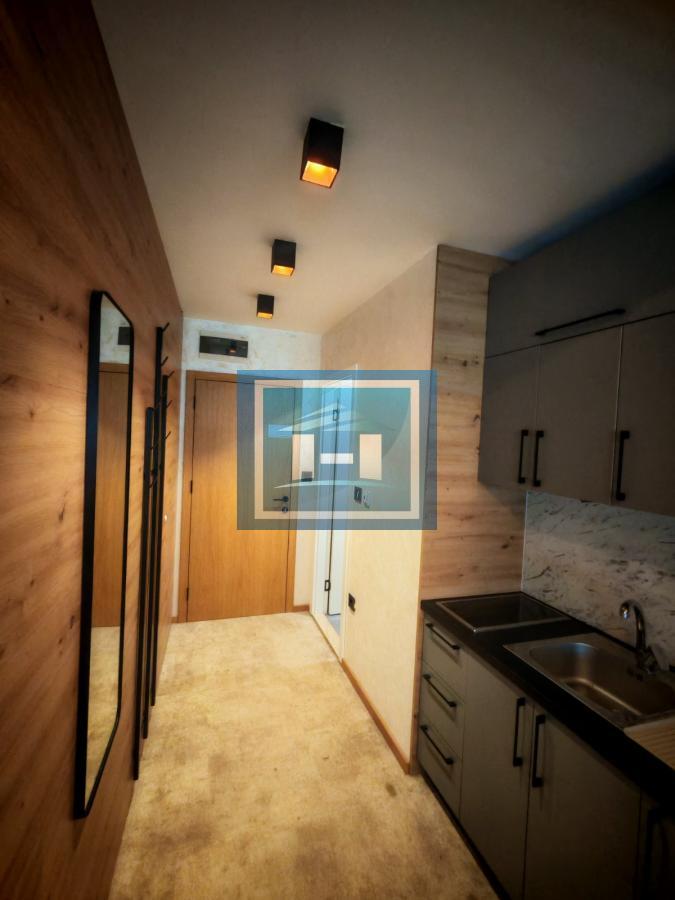 Pet zasebnih stambenih jedinica u Konacima 15