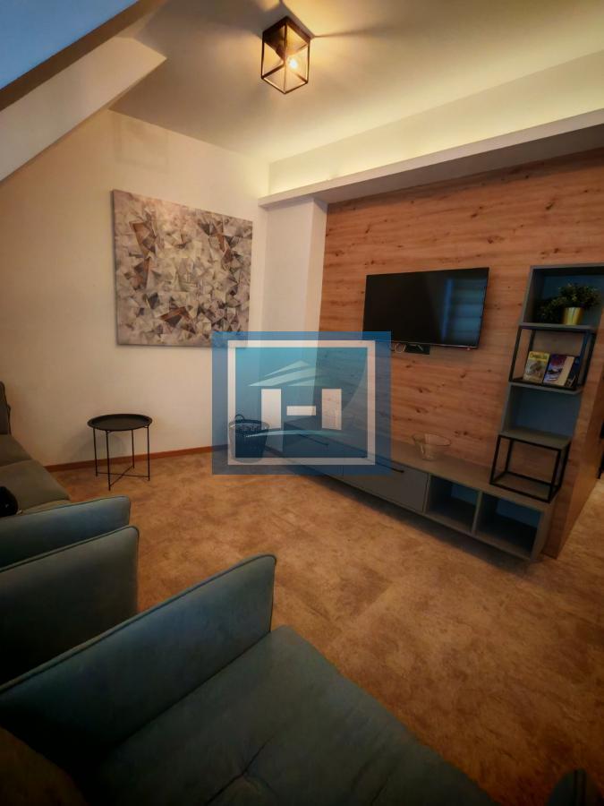 Pet zasebnih stambenih jedinica u Konacima 19