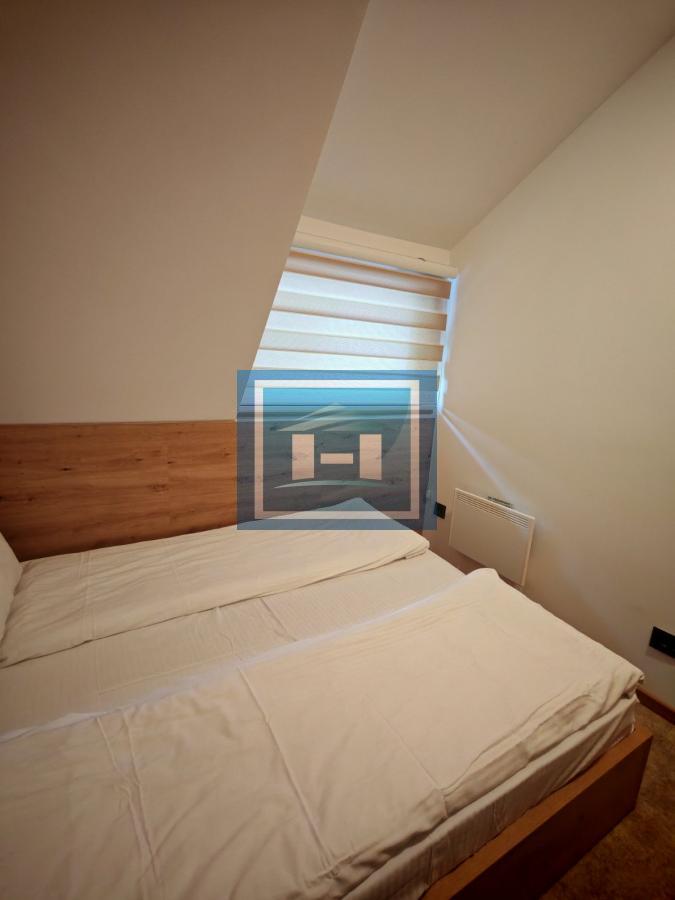 Pet zasebnih stambenih jedinica u Konacima 22