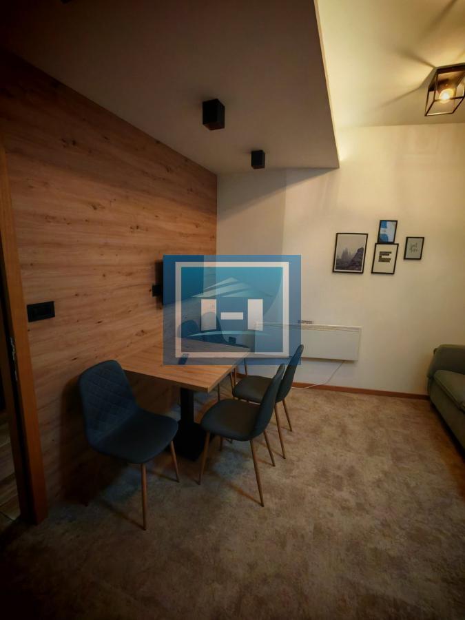 Pet zasebnih stambenih jedinica u Konacima 29