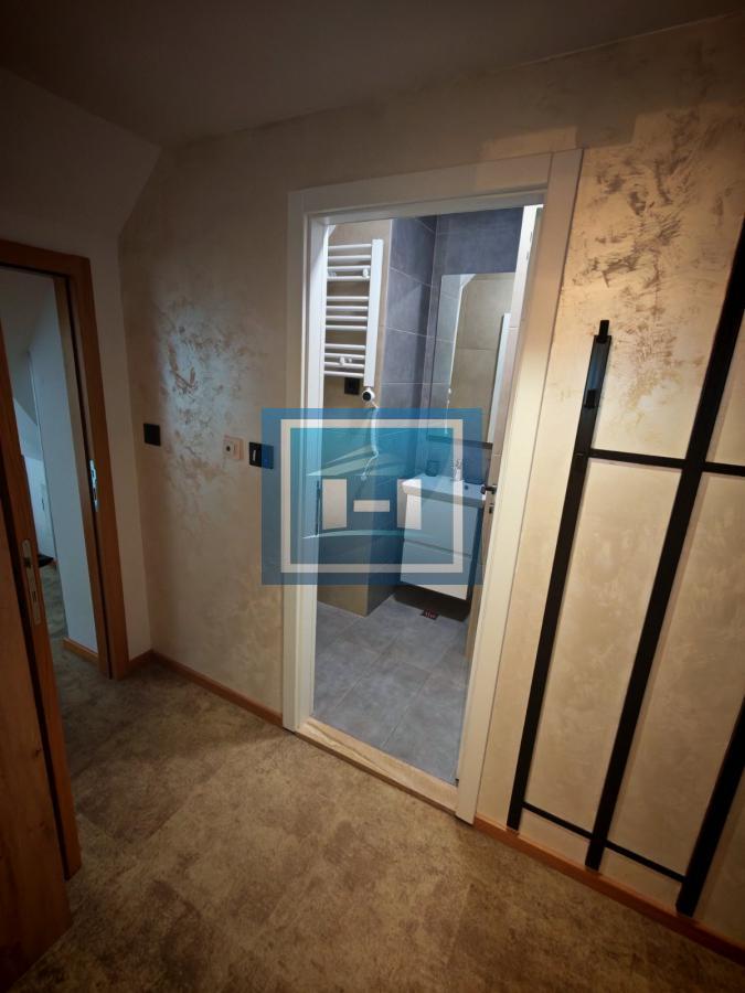 Pet zasebnih stambenih jedinica u Konacima 35