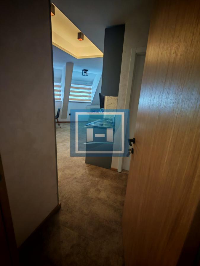 Pet zasebnih stambenih jedinica u Konacima 45