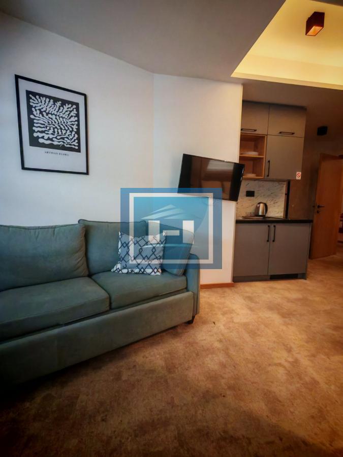 Pet zasebnih stambenih jedinica u Konacima 50