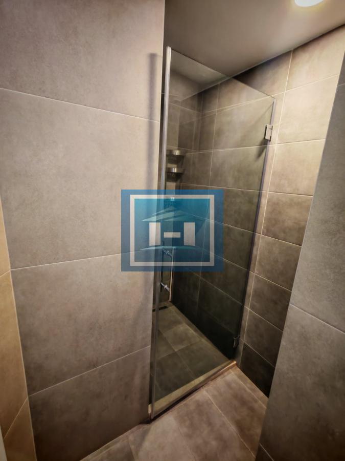 Pet zasebnih stambenih jedinica u Konacima 65