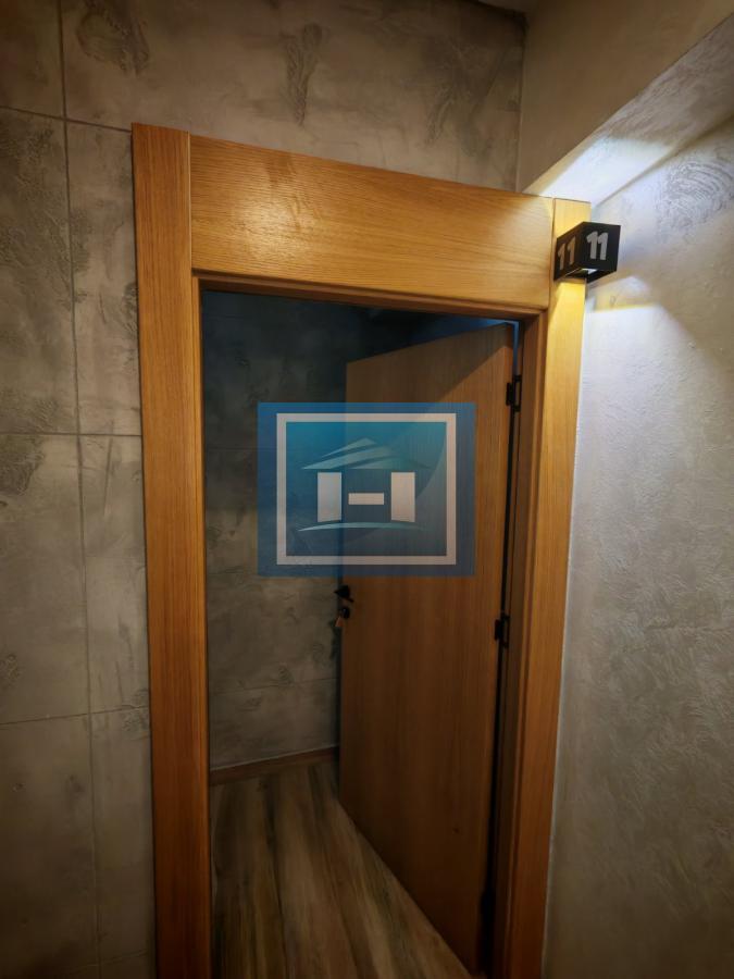 Pet zasebnih stambenih jedinica u Konacima 68