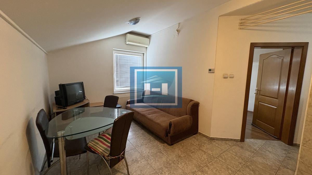 Prodaje se namešten stan od 31m² – Odlična lokacija, idealan za investiciju! 3