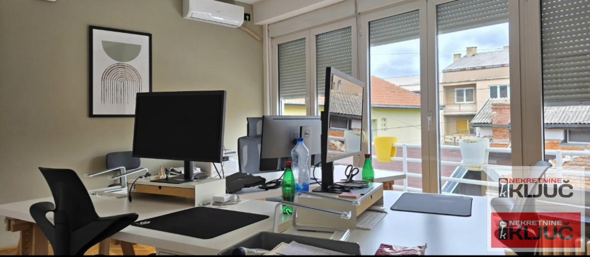 SPENS IZDAJE SE EKSKLUZIVAN POSLOVNI PROSTOR 19