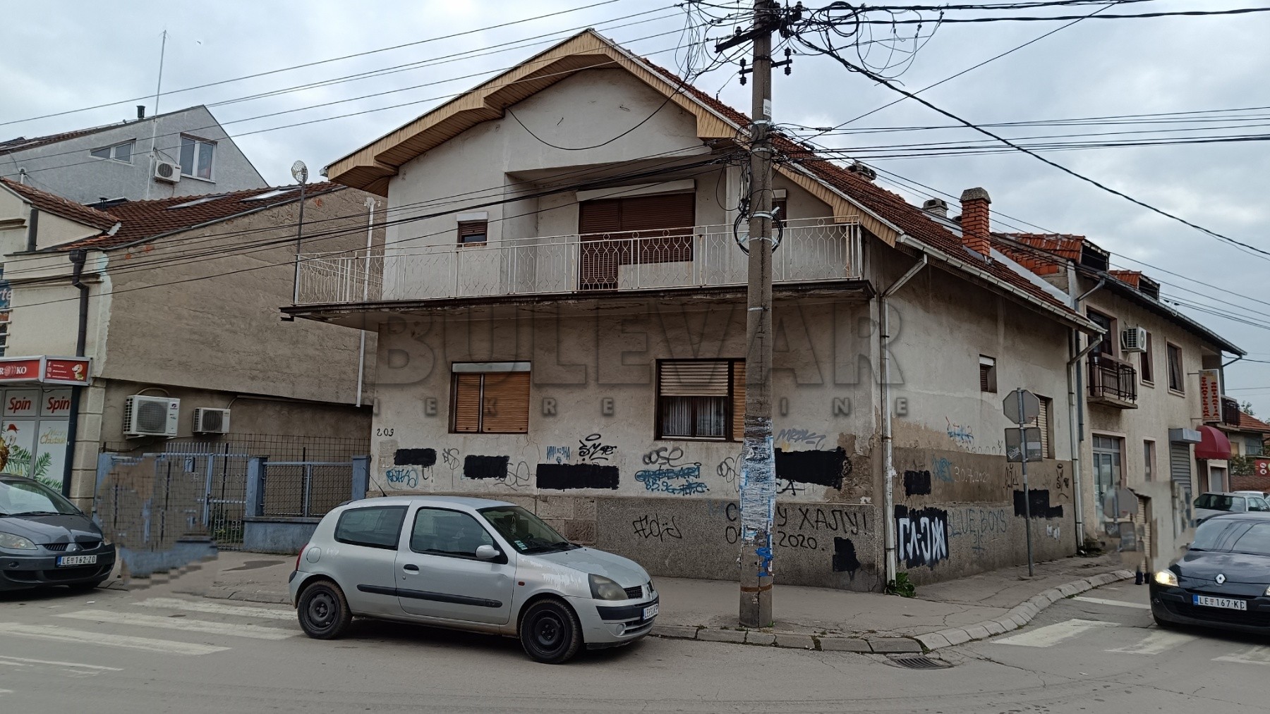 četvorosobna kuća, 250 m2, Južnomoravskih brigada ID: p-015055 1
