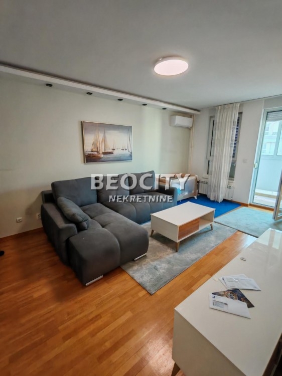 Dvosoban stan, 68 m2, Novi Beograd, Jurija Gagarina ID: 123598 1