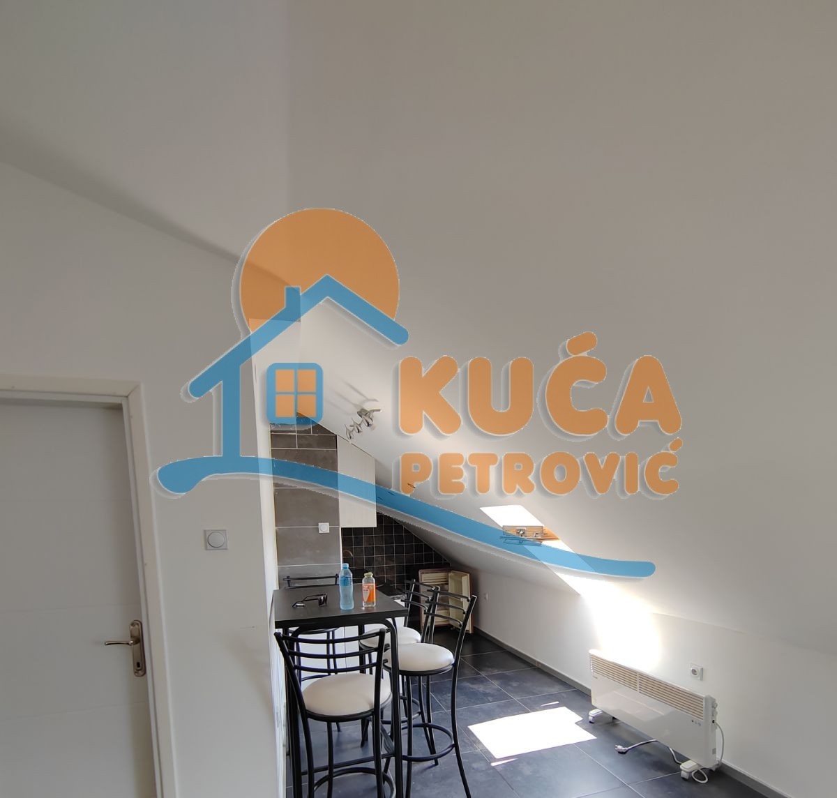 Jednosoban stan, 28 m2, Centar, Nikole Pašića ID: i-014174 6