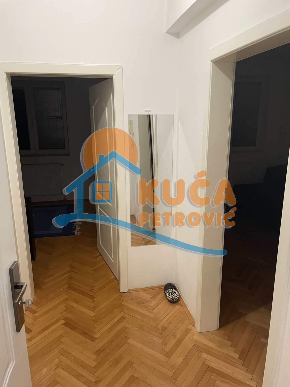 Jednosoban stan, 45 m2, Filozofski fakultet, Zelengorska ID: i-015060 8