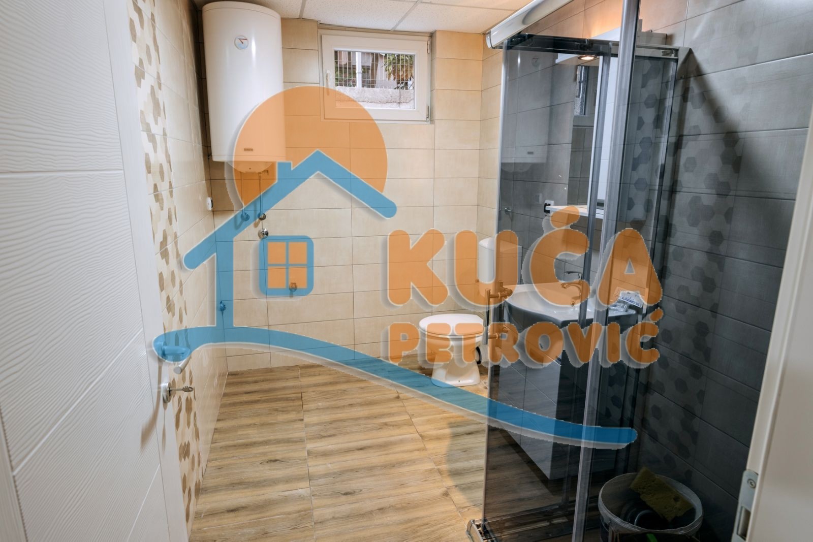 četvorosoban stan, 96 m2, Durlan, Stanislava Biničkog ID: i-06920 12