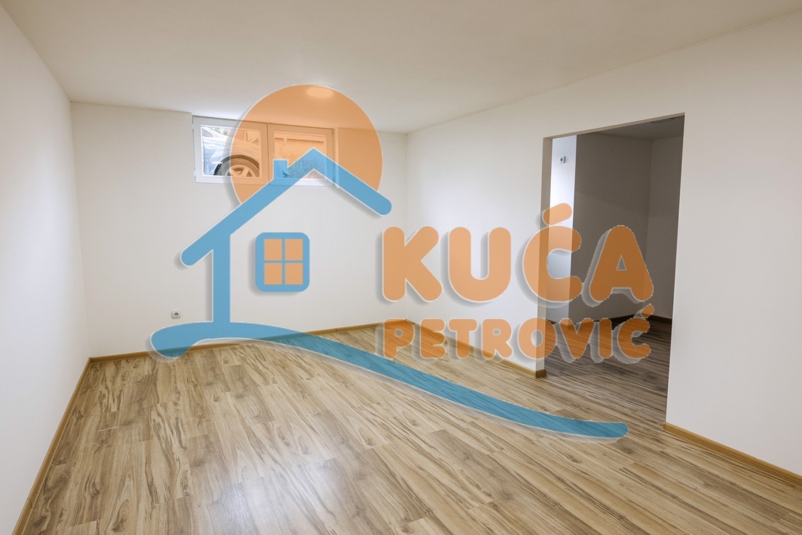 četvorosoban stan, 96 m2, Durlan, Stanislava Biničkog ID: i-06920 3