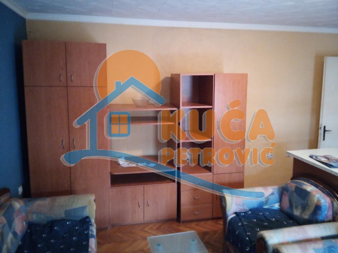 Jednosoban stan, 30 m2, Centar, Karadžićeva ID: i-015063 2