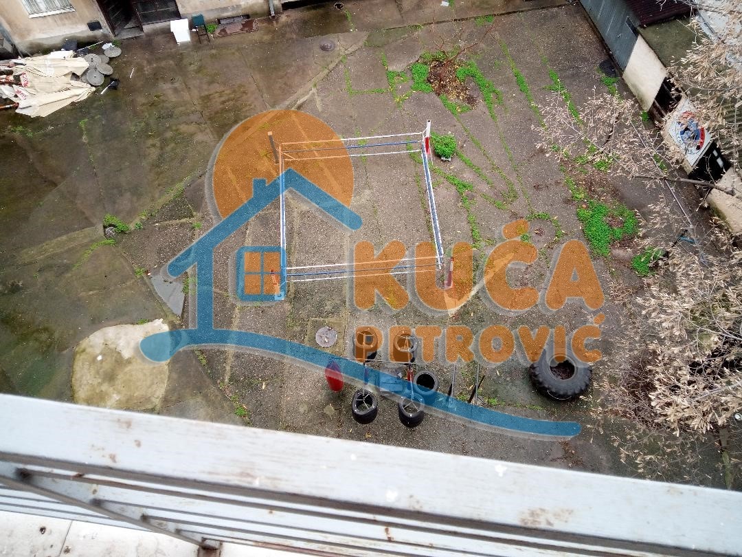 Jednosoban stan, 30 m2, Centar, Karadžićeva ID: i-015063 9