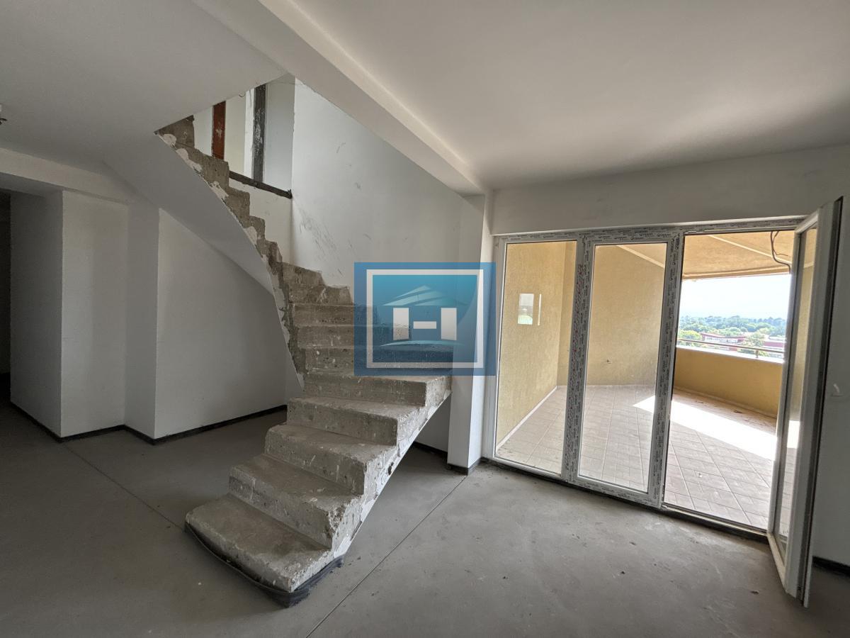 NA PRODAJU – PENTHOUSE U STROGOM CENTRU GRADA | 222 m² NA VRHU ZGRADE 2