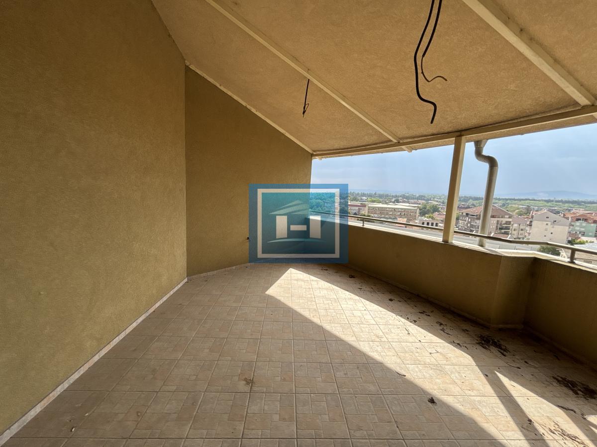 NA PRODAJU – PENTHOUSE U STROGOM CENTRU GRADA | 222 m² NA VRHU ZGRADE 3