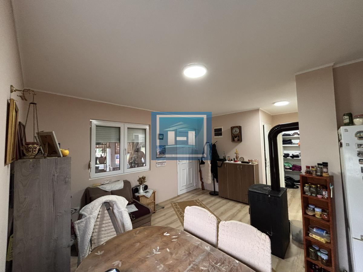 RAJ NA ZEMLJI – 2,5 HEKTARA ČISTE PRIRODE I POTENCIJALA 41