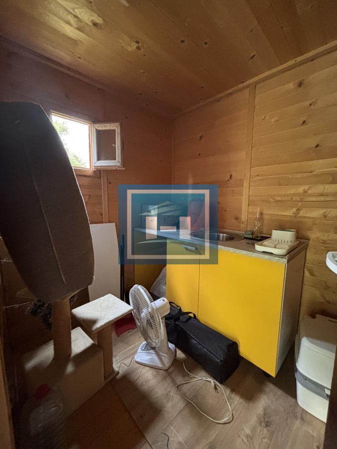 RAJ NA ZEMLJI – 2,5 HEKTARA ČISTE PRIRODE I POTENCIJALA 43