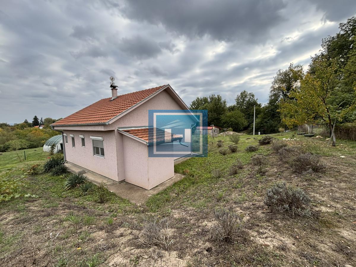 RAJ NA ZEMLJI – 2,5 HEKTARA ČISTE PRIRODE I POTENCIJALA 48