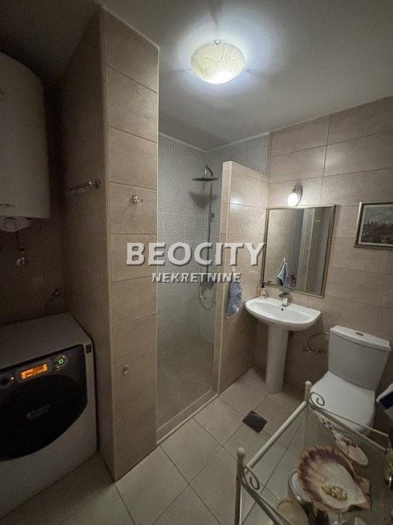 Trosoban stan, 85 m2, Somborski bulevar ID: 123264 11