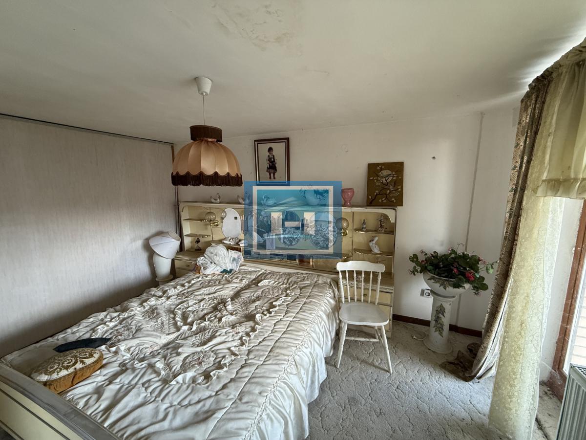 Preko 20 prostorija čeka na vas – raskošna kuća od 500 m² u Miloševu! 23